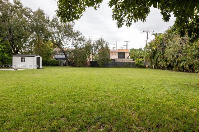 3401 SW 17th St 3401, Miami, FL 33145