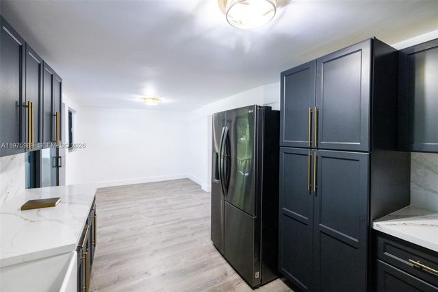 3401 SW 17th St 3401, Miami, FL 33145