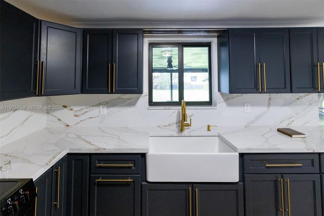 3401 SW 17th St 3401, Miami, FL 33145