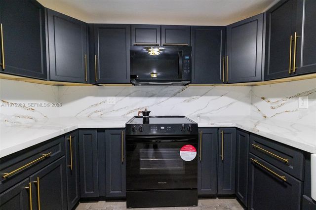 3401 SW 17th St 3401, Miami, FL 33145