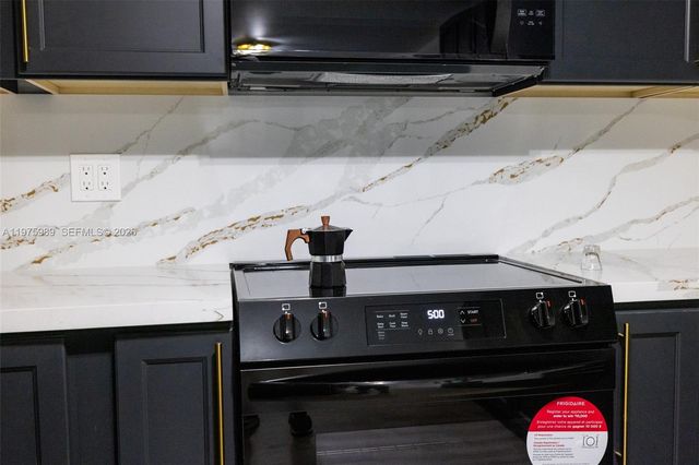 3401 SW 17th St 3401, Miami, FL 33145