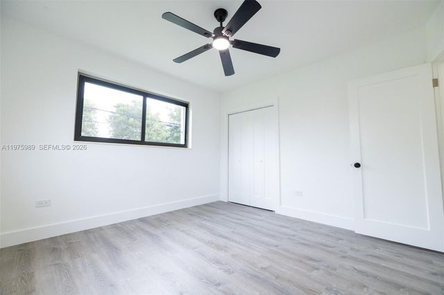 3401 SW 17th St 3401, Miami, FL 33145