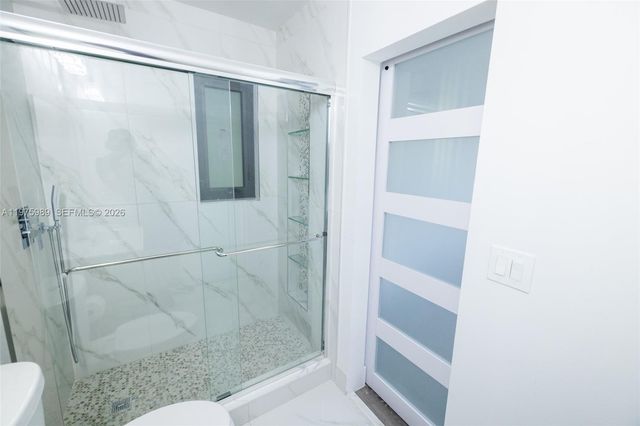 3401 SW 17th St 3401, Miami, FL 33145