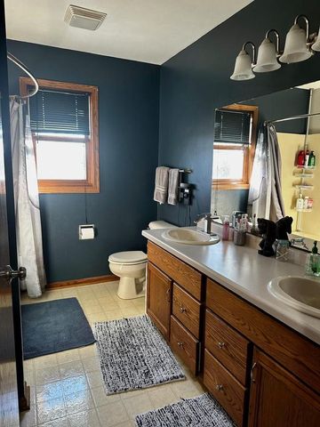 611 MARCKS COURT, Luxemburg, WI 54217