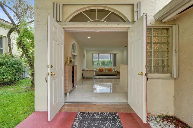 4180 Lansing Avenue, Cooper City, FL 33026