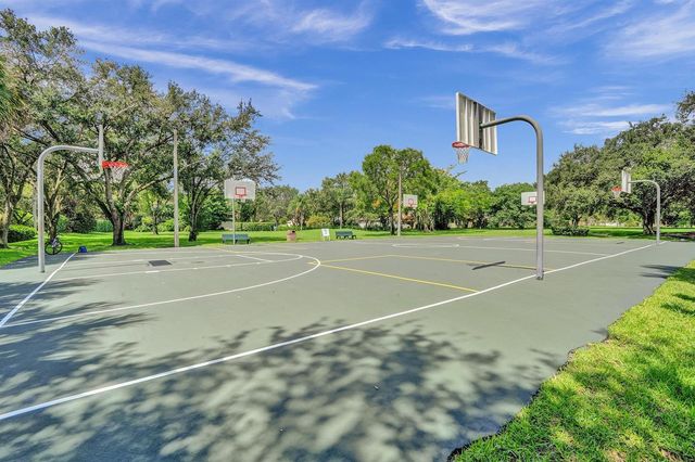 4180 Lansing Avenue, Cooper City, FL 33026