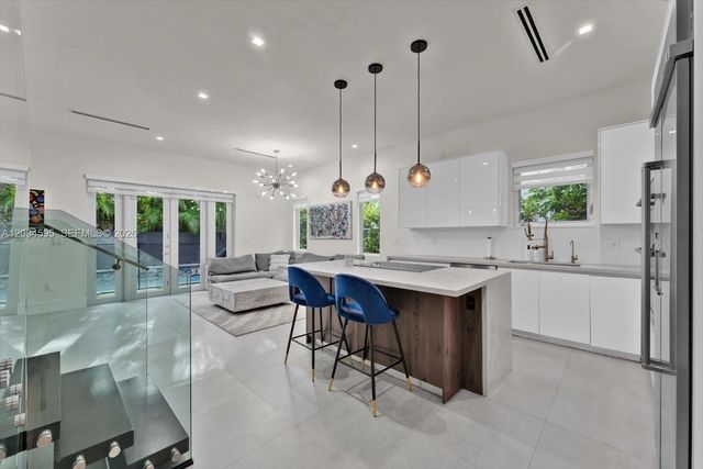 3079 Carter Street 3079, Miami, FL 33133