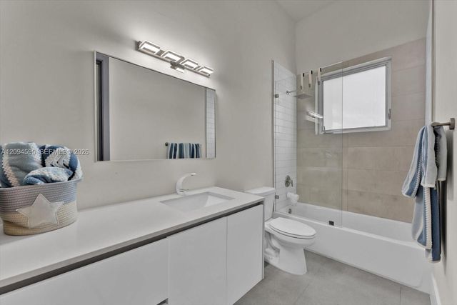 3079 Carter Street 3079, Miami, FL 33133
