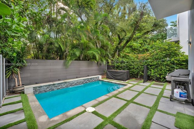 3079 Carter Street 3079, Miami, FL 33133
