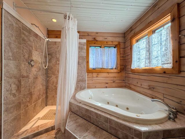 1988 Hudson Road, Waterford, VT 05848