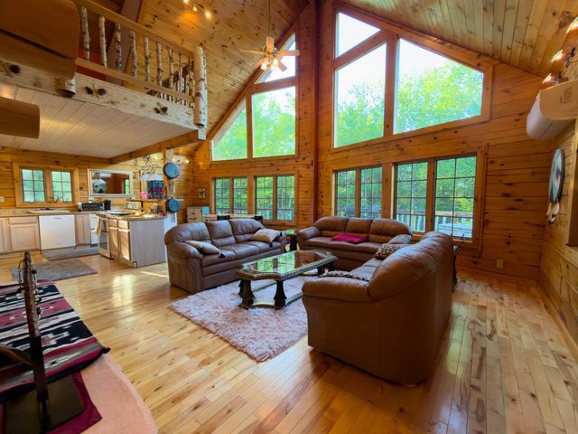 1988 Hudson Road, Waterford, VT 05848