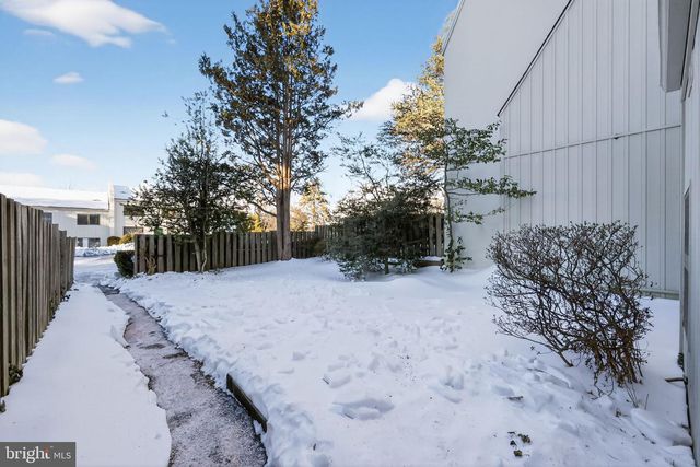 194 SUMMIT HOUSE, West Chester, PA 19382