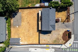 6808 NE 165th Street, Kenmore, WA 98028