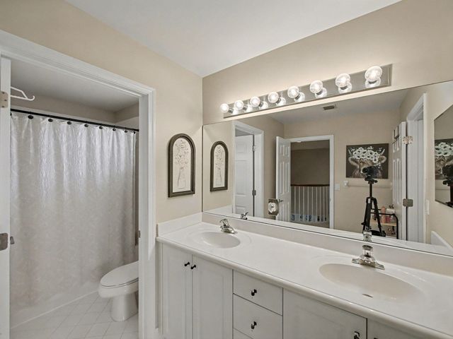 2052 Reston Circle, Royal Palm Beach, FL 33411