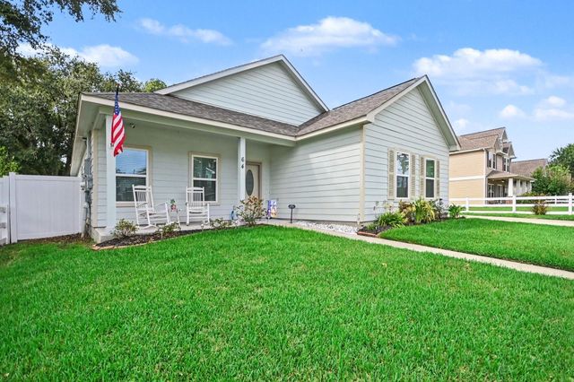 64 Borondo Pines, La Marque, TX 77568