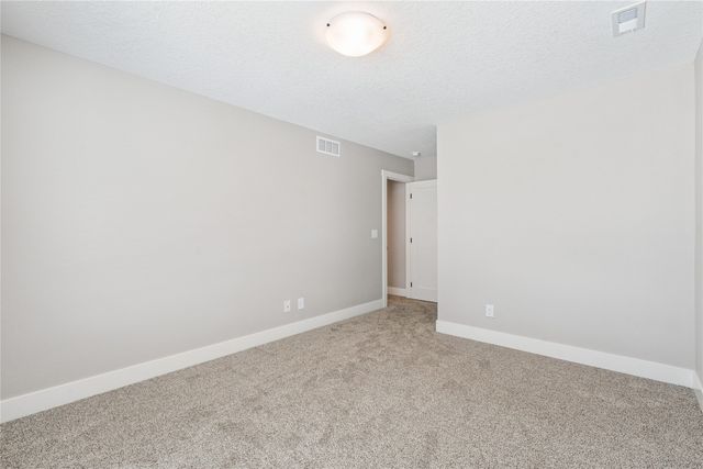 5627 163rd Street, Urbandale, IA 50323