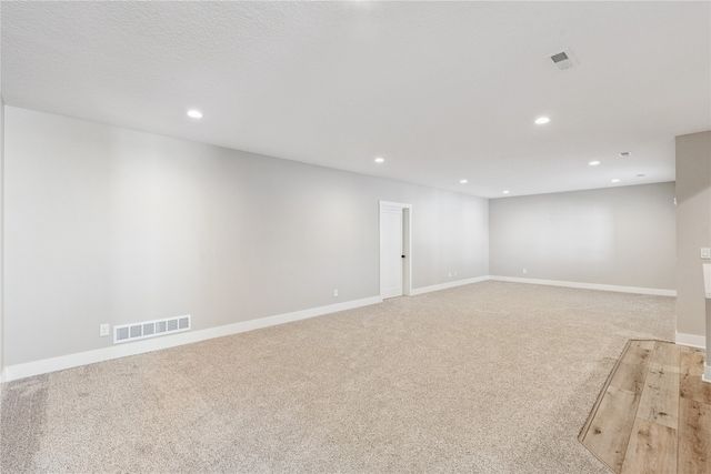 5627 163rd Street, Urbandale, IA 50323