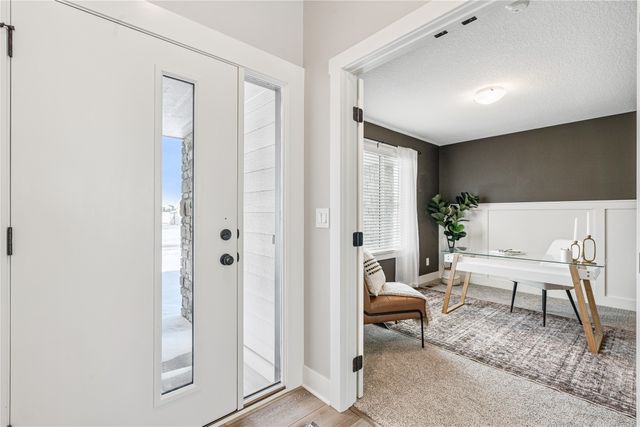 5627 163rd Street, Urbandale, IA 50323