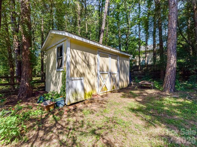 13421 Baker Mills Road, Pineville, NC 28134