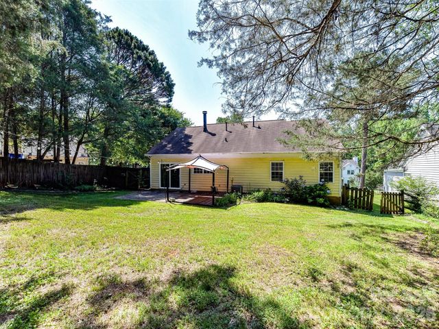 13421 Baker Mills Road, Pineville, NC 28134