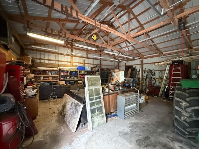 16316 County Road 224, Oakwood, TX 75855