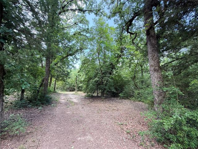 16316 County Road 224, Oakwood, TX 75855