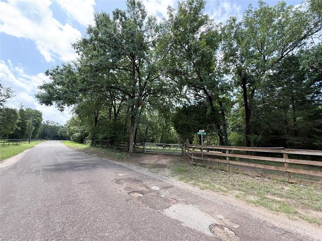 16316 County Road 224, Oakwood, TX 75855