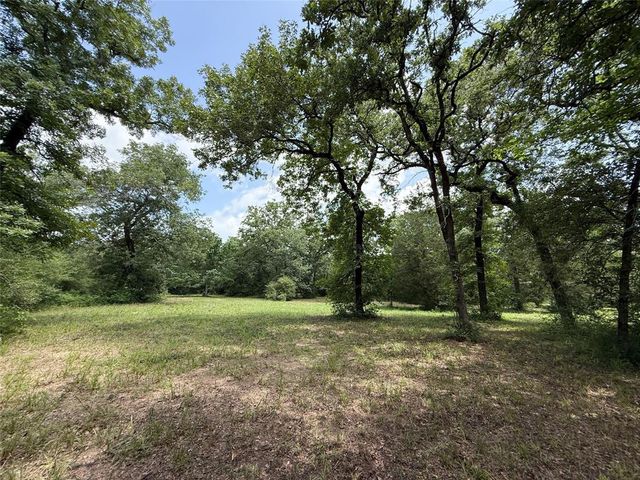 16316 County Road 224, Oakwood, TX 75855