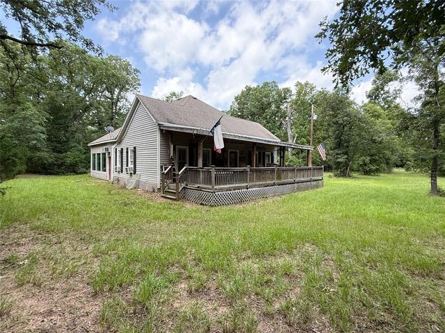 16316 County Road 224, Oakwood, TX 75855