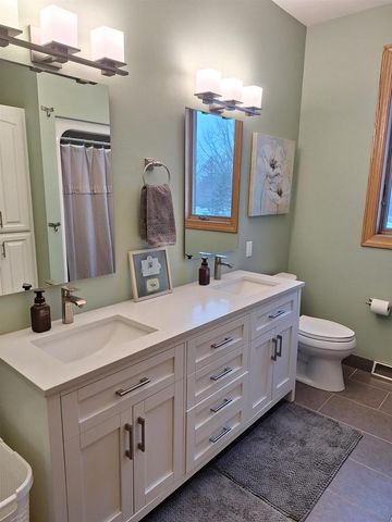 1844 IMPERIAL ROAD, Oshkosh, WI 54904