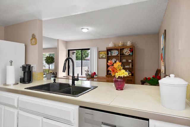 1838 N Nogales Way, Palm Springs, CA 92262