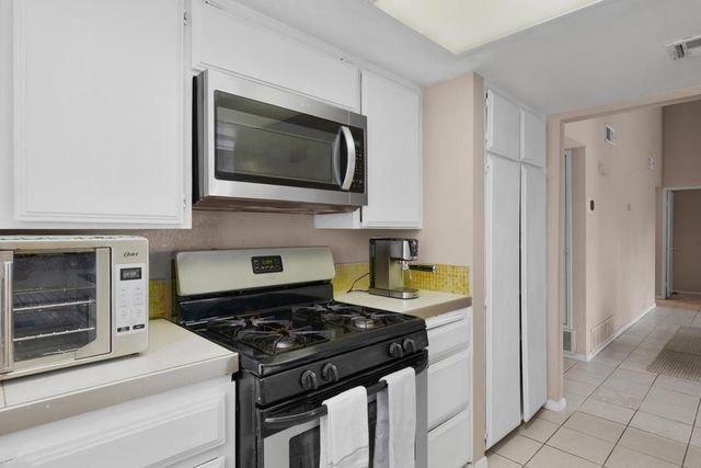 1838 N Nogales Way, Palm Springs, CA 92262