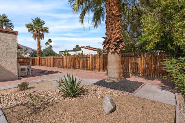 1838 N Nogales Way, Palm Springs, CA 92262
