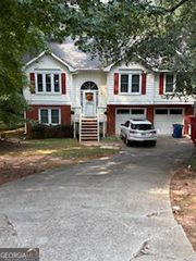 215 Somerset Drive, Covington, GA 30016
