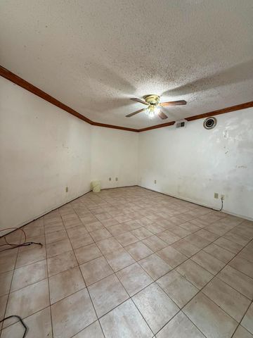 9809 Walnut Street E108, Dallas, TX 75243