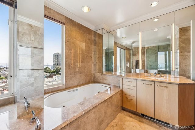 1100 Union Street 801, San Francisco, CA 94109