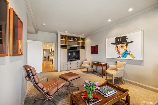 1100 Union Street 801, San Francisco, CA 94109