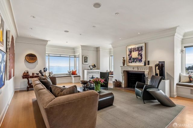 1100 Union Street 801, San Francisco, CA 94109