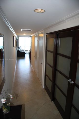 1830 S Ocean Dr 4212, Hallandale Beach, FL 33009
