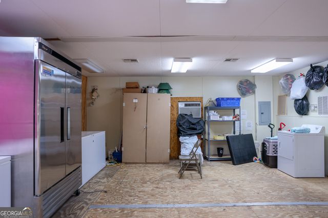 766 Parks Road, Mauk, GA 31058