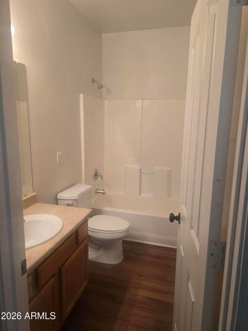 206 E LAWRENCE Boulevard 117, Avondale, AZ 85323