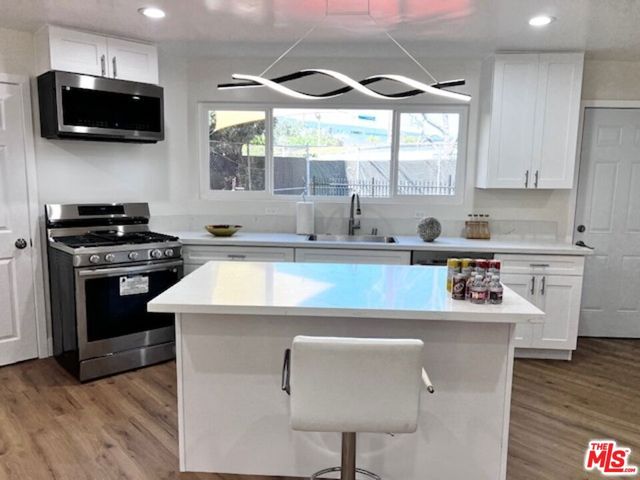 5631 La Mirada Avenue, Los Angeles, CA 90038