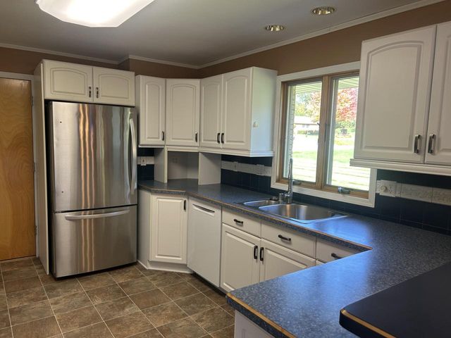 3500 Westwood DRIVE, Brookfield, WI 53005