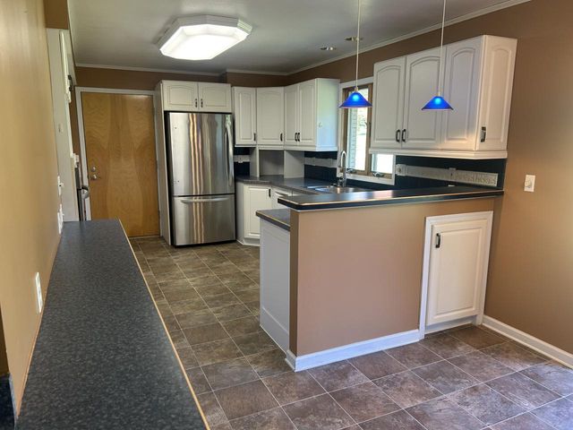 3500 Westwood DRIVE, Brookfield, WI 53005