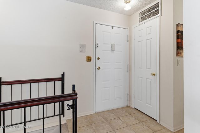 1190 W Saint Georges Avenue A19, Linden City, NJ 07036