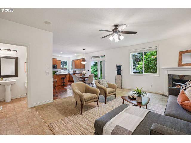 2210 Ne 177TH Ave, Vancouver, WA 98684