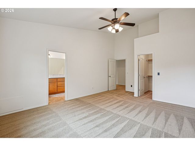 2210 Ne 177TH Ave, Vancouver, WA 98684