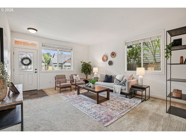 2210 Ne 177TH Ave, Vancouver, WA 98684