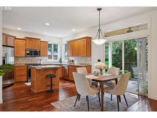 2210 Ne 177TH Ave, Vancouver, WA 98684