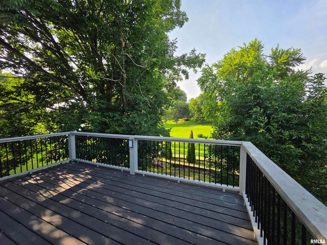 2122 HIGHWOOD Avenue, Pekin, IL 61554